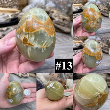 Bild in Galerie-Viewer laden, Onyx 2.5" Eggs from Mexico