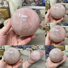 Bild in Galerie-Viewer laden, Rose Quartz Sphere #09 - 3.62" / 92mm