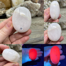 Load image into Gallery viewer, Pink Calcite / Mangano Palm Stones
