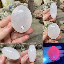 Load image into Gallery viewer, Pink Calcite / Mangano Palm Stones
