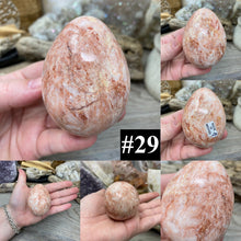 Bild in Galerie-Viewer laden, Onyx 2.5" Eggs from Mexico