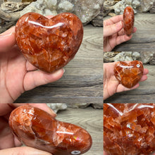 将图像加载到图库查看器中,Red Calcite Hearts