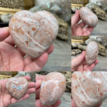Bild in Galerie-Viewer laden, Onyx 2.25" Hearts from Mexico