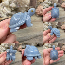 Bild in Galerie-Viewer laden, Angelite 2.5" Turtles