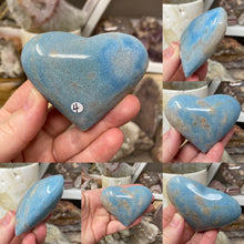 Bild in Galerie-Viewer laden, Trolleite Heart Palm Stones