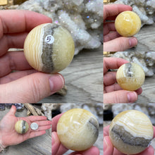 Bild in Galerie-Viewer laden, Zebra Onyx 1.5" Spheres from Mexico