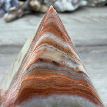 Load image into Gallery viewer, Green Onyx 4" Pyramid #03