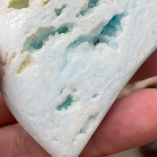 Bild in Galerie-Viewer laden, Blue Aragonite Moon #02