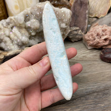 Bild in Galerie-Viewer laden, Blue Aragonite Moon #06