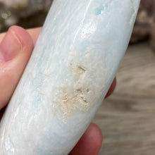 Bild in Galerie-Viewer laden, Blue Aragonite Moon #06