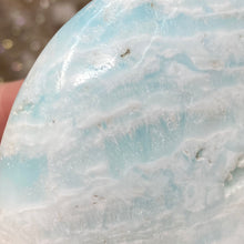 Bild in Galerie-Viewer laden, Blue Aragonite Moon #07
