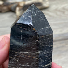 Bild in Galerie-Viewer laden, Black Tourmaline with Hematite and Feldspar Tower #01