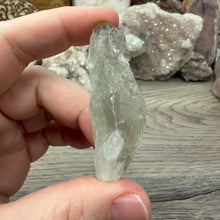 将图像加载到图库查看器中,Prasiolite - Green Amethyst Rough #03