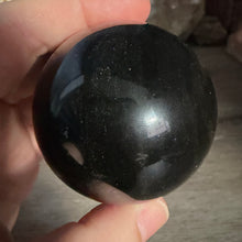 Cargar imagen en el visor de la galería, Gold Sheen Obsidian 54mm Sphere #01