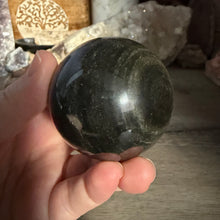 Chargez l'image dans la visionneuse de la galerie, Gold Sheen Obsidian 54mm Sphere #04