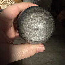 将图像加载到图库查看器中,Silver Sheen Obsidian 60mm Sphere #06