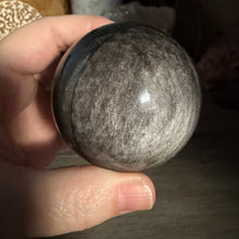 将图像加载到图库查看器中,Silver Sheen Obsidian 60mm Sphere #06