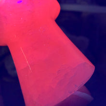 Bild in Galerie-Viewer laden, Pink Calcite / Mangano Calcite Mushroom #04