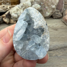 Load image into Gallery viewer, Celestite Semi-Polished Egg #01