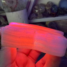 Load image into Gallery viewer, Pink Calcite / Mangano Calcite 3" Star #09