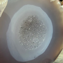 Load image into Gallery viewer, Agate Polished Geode #01