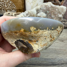 Load image into Gallery viewer, Agate Polished Geode #06