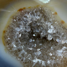Load image into Gallery viewer, Agate Polished Geode #06