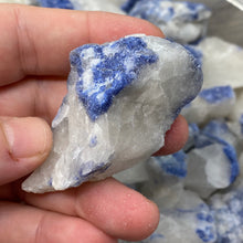 Bild in Galerie-Viewer laden, Dumortierite "Blue Quartz"  Rough in Quartz