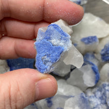 Bild in Galerie-Viewer laden, Dumortierite "Blue Quartz"  Rough in Quartz