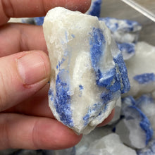 Bild in Galerie-Viewer laden, Dumortierite "Blue Quartz"  Rough in Quartz