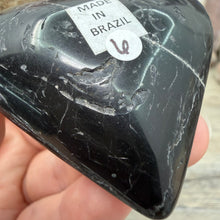 Bild in Galerie-Viewer laden, Black Tourmaline with Hematite Heart #06