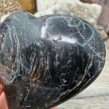 Carica l'immagine nel visualizzatore di Gallery, Black Tourmaline with Hematite Heart #11