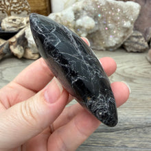 Carica l'immagine nel visualizzatore di Gallery, Black Tourmaline with Hematite Heart #12