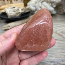 Bild in Galerie-Viewer laden, Rose Calcite Freeform #03