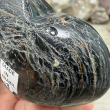 Carica l'immagine nel visualizzatore di Gallery, Black Tourmaline with Hematite Heart #13