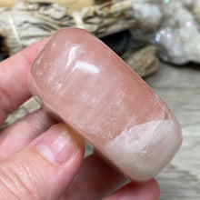 Bild in Galerie-Viewer laden, Rose Calcite Freeform #05