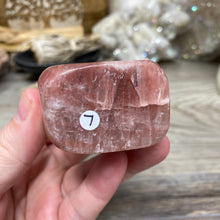 Bild in Galerie-Viewer laden, Rose Calcite Freeform #07