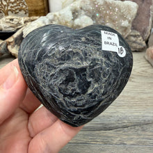 Bild in Galerie-Viewer laden, Black Tourmaline with Hematite Heart #18