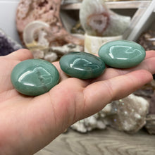 Load image into Gallery viewer, Green Aventurine Pillow Palm Stones