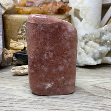 Bild in Galerie-Viewer laden, Rose Calcite Freeform #11