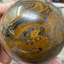 Carica l'immagine nel visualizzatore di Gallery, Tiger Iron 65mm Sphere #02