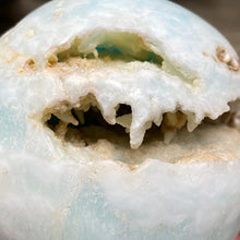 Bild in Galerie-Viewer laden, Blue Aragonite 65mm Sphere #03