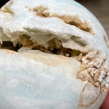 Bild in Galerie-Viewer laden, Blue Aragonite 65mm Sphere #03