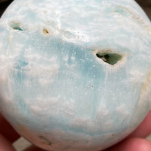 Bild in Galerie-Viewer laden, Blue Aragonite 65mm Sphere #03