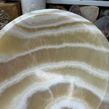 将图像加载到图库查看器中,Onyx Banded Morocco 4.5" Bowl #02