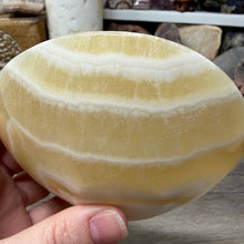 将图像加载到图库查看器中,Onyx Banded Morocco 4.5" Bowl #03