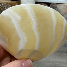 Bild in Galerie-Viewer laden, Onyx Banded Morocco 4.5" Bowl #04