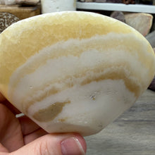 Load image into Gallery viewer, Onyx Banded Morocco 4.5" Bowl #05