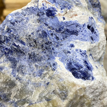 Chargez l'image dans la visionneuse de la galerie, Sodalite Rough #03