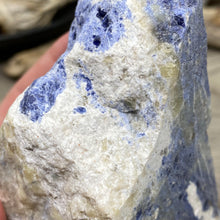 Chargez l'image dans la visionneuse de la galerie, Sodalite Rough #03